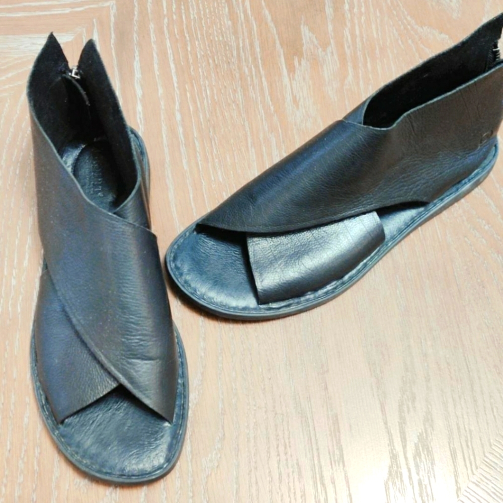 💋Born Brand Black Sandal Shoes